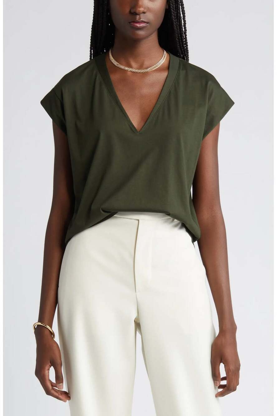 Le Mid Rise Pima cotton V-Neck T-Shirt size S